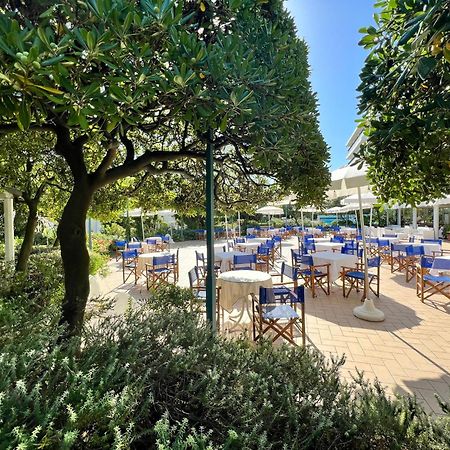 Hotel Parco Delle Rose シルヴィ・マリーナ エクステリア 写真
