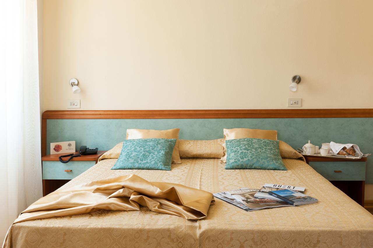 Hotel Parco Delle Rose シルヴィ・マリーナ エクステリア 写真
