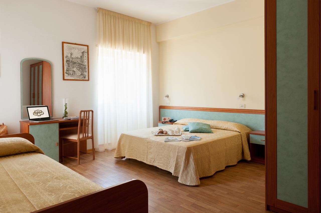 Hotel Parco Delle Rose シルヴィ・マリーナ エクステリア 写真
