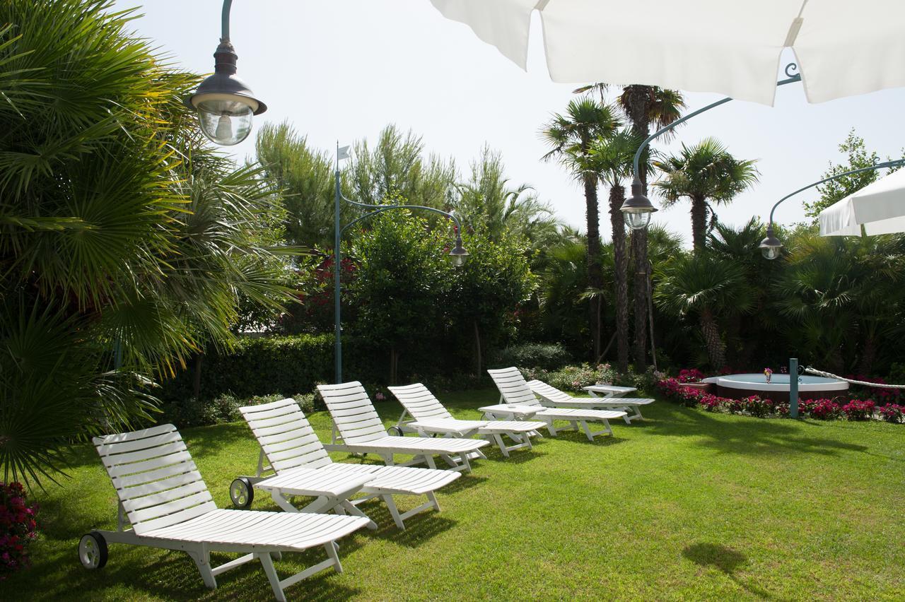 Hotel Parco Delle Rose シルヴィ・マリーナ エクステリア 写真